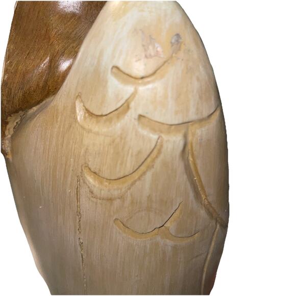 Vintage Wooden Hand Painted Praying Angel Figurine Decoration Mantle 10x4.5” - Picture 4 of 5